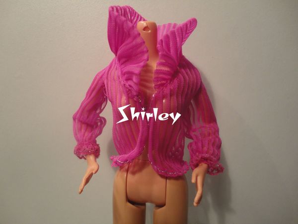VÊTEMENTS BARBIE 1980