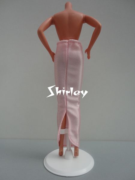 VÊTEMENTS BARBIE 1981