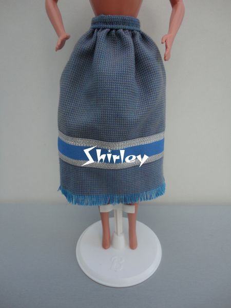 VÊTEMENTS BARBIE 1984