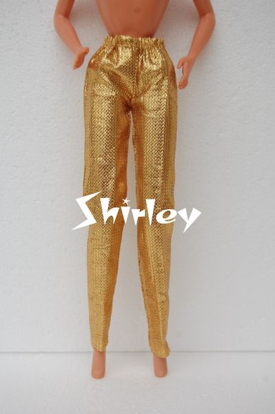 VÊTEMENTS BARBIE 1980