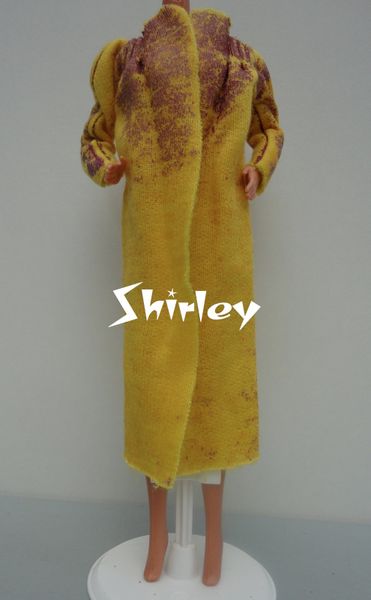 VÊTEMENTS BARBIE 1985