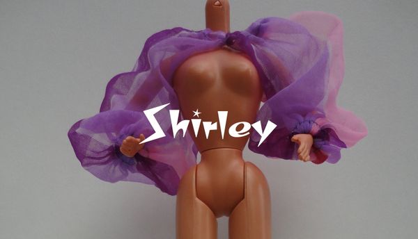 VÊTEMENTS BARBIE 1984