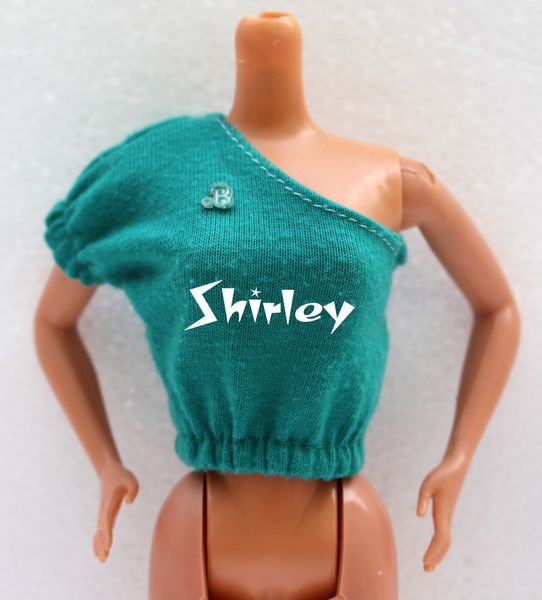 VÊTEMENTS BARBIE 1987