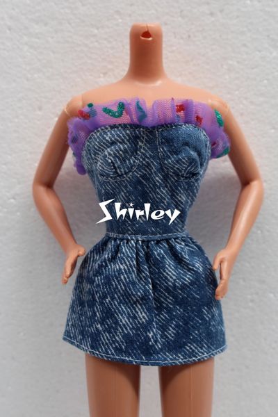 VÊTEMENTS BARBIE 1988