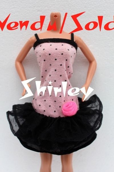 VÊTEMENTS BARBIE 1989