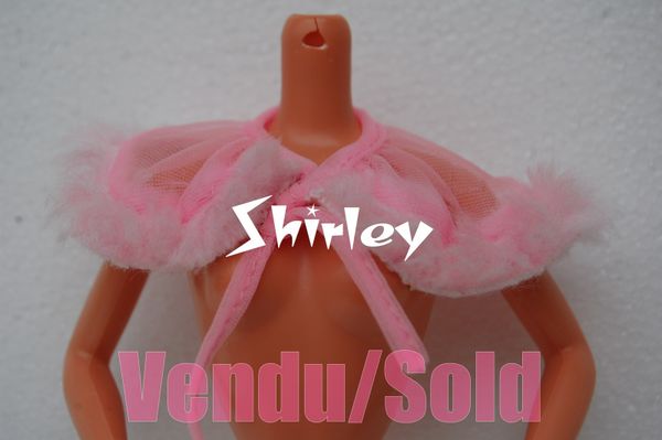 VÊTEMENTS BARBIE 1981