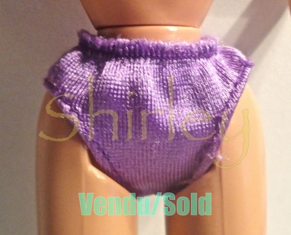 VÊTEMENTS BARBIE 1990