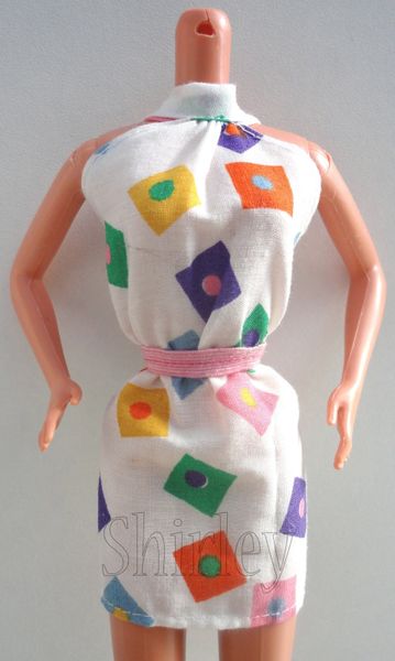 VÊTEMENTS BARBIE 1991