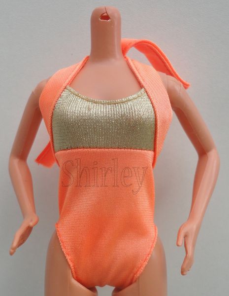 VÊTEMENTS BARBIE 1992