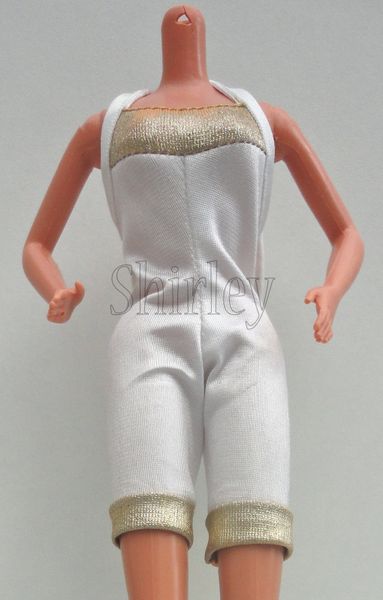 VÊTEMENTS BARBIE 1992