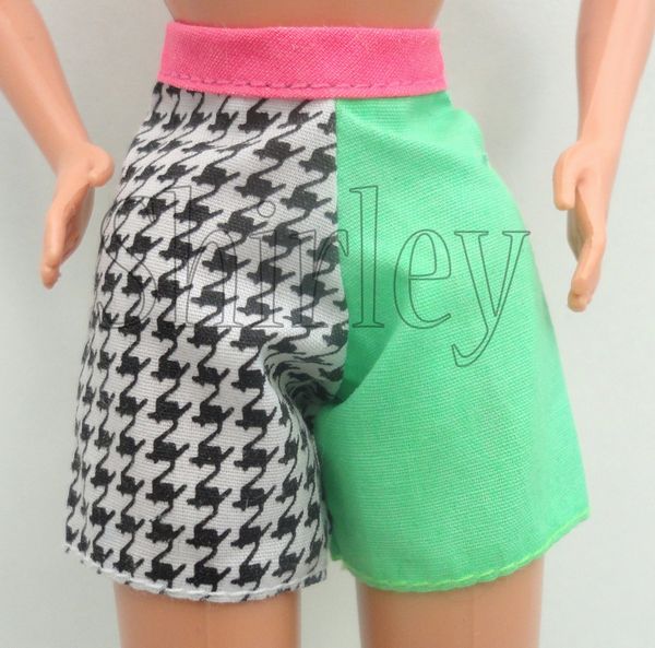 VÊTEMENTS BARBIE 1993