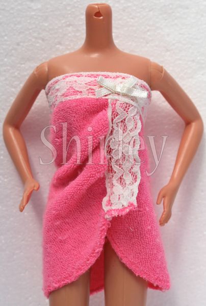 VÊTEMENTS BARBIE 1993
