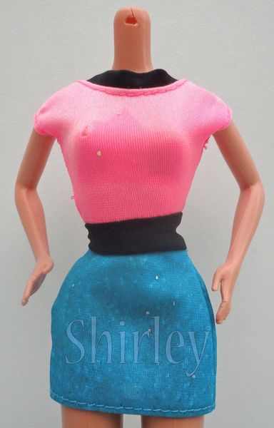 VÊTEMENTS BARBIE 1994