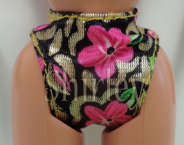 VÊTEMENTS BARBIE 1994