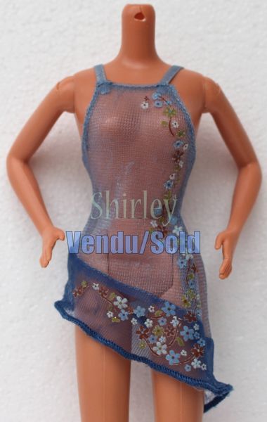 VÊTEMENTS BARBIE 1998