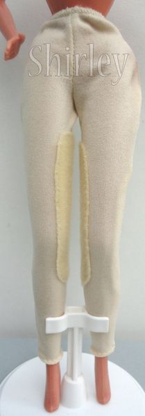 VÊTEMENTS BARBIE 1997