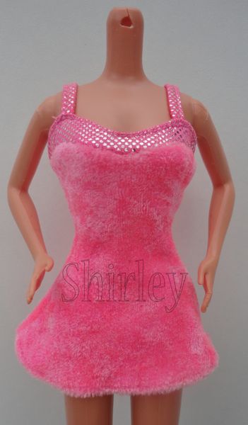 VÊTEMENTS BARBIE 1997
