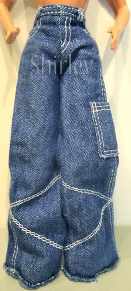 VÊTEMENTS BARBIE 1998