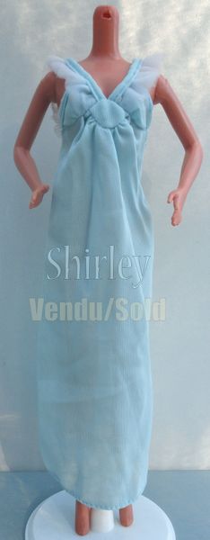 VÊTEMENTS BARBIE 1978
