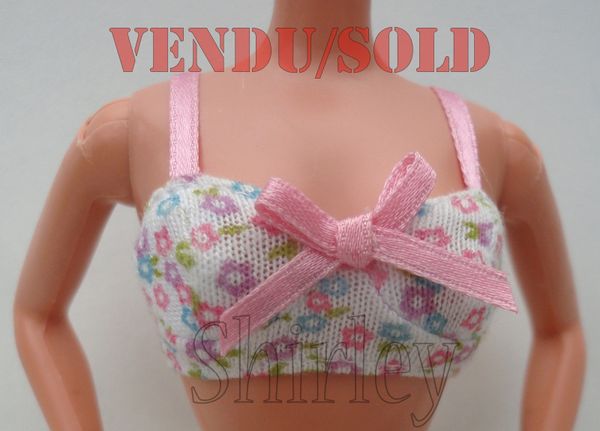 VÊTEMENTS BARBIE 1997