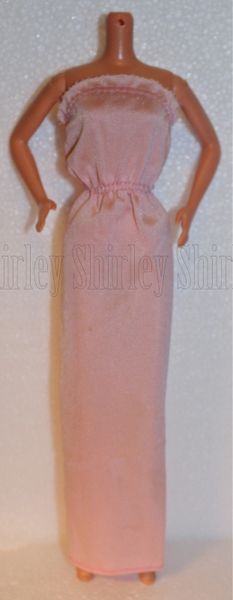 VÊTEMENTS BARBIE 1984