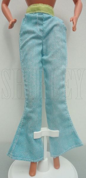 VÊTEMENTS BARBIE 1993