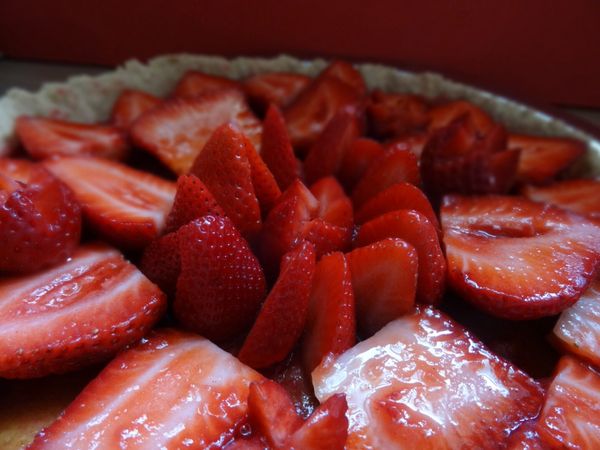 Tarte brisée aux fraises et crème d'amande