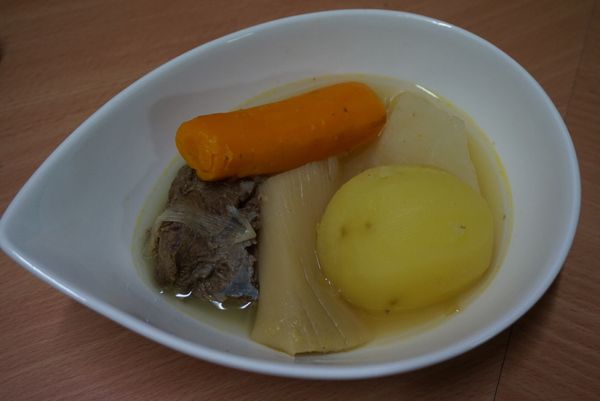 LE VÉRITABLE POT-AU-FEU