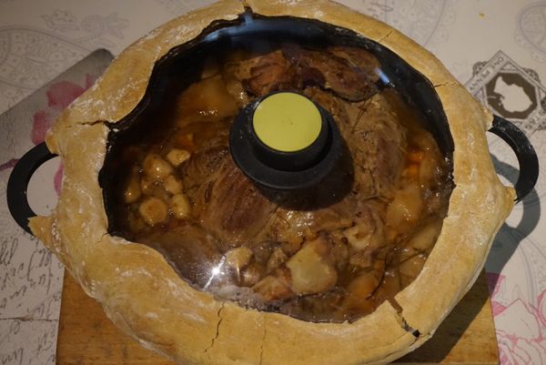 GIGOT D'AGNEAU DE 7 HEURES À LA CUILLÈRE
