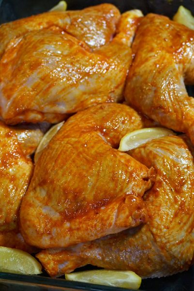 CUISSES DE POULET AU CITRON ET AU PAPRIKA