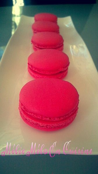 macaron chocolat cerise