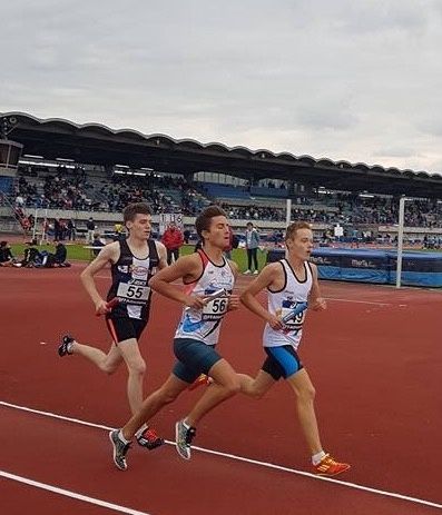 Les cadets Lillois vice- champions de France du 4X 1000 à Niort