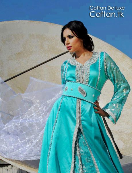 Caftan haute couture bleu ciel attrayant 2014
