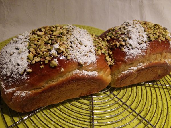 Pain de mie à la pistache