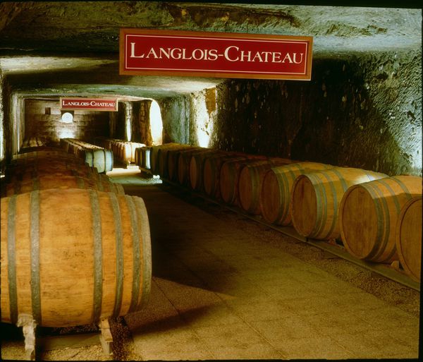 Les coulisses du vin de Langlois-Château sur la route de vos vacances...