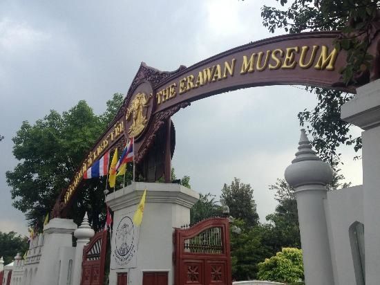 Musée D'Erawan, Airavata l'éléphant à 3 têtes, Samut Prakan, Bangkok, Thaïlande