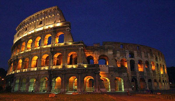 Le Colisée de Rome, Amphithéâtre Flavien, Rome, Italien, Histoire