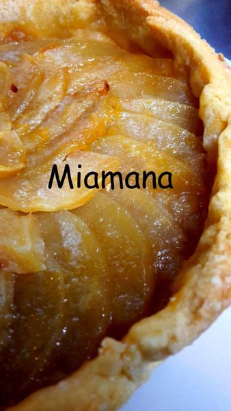 Tarte aux pommes presque confites et compote