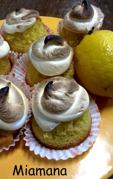 Cupcakes façon tarte au citron meringuée