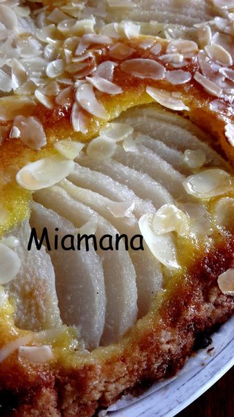 Tarte aux poires fraiches et noisettes, nouvel essai
