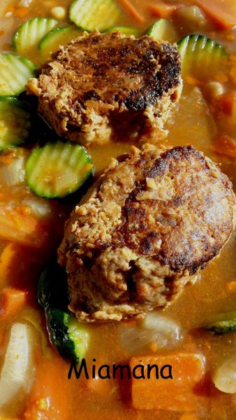 Couscous aux boulettes de veau