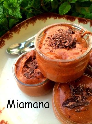 Mousse aux deux chocolats