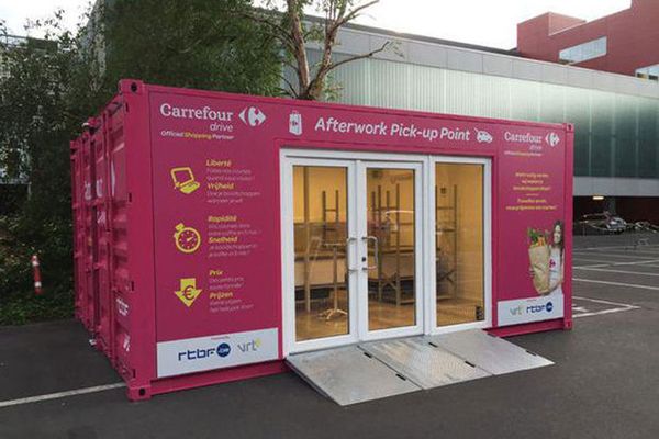 ''si tu ne viens pas à Lagardère ... Carrefour.be et Amazon un commerce qui va à la rencontre de ses clients.