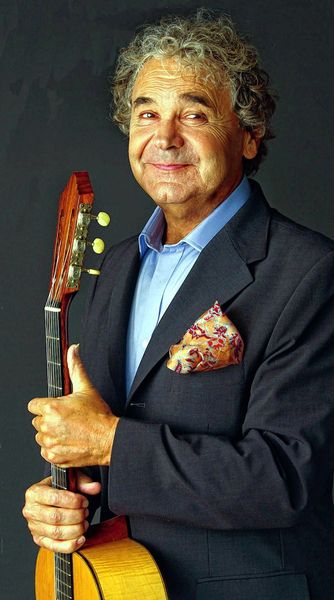Interview de Pierre Perret qui sera en concert samedi 21 février au Centre Culturel de Saint Marcel (Eure)