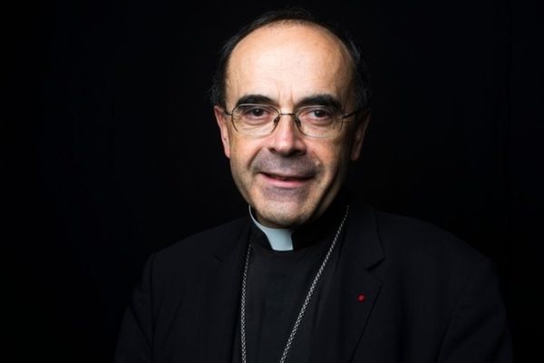 Mgr Barbarin :« L’Église n’essaye pas de faire passer un discours à toute force sur le mariage »