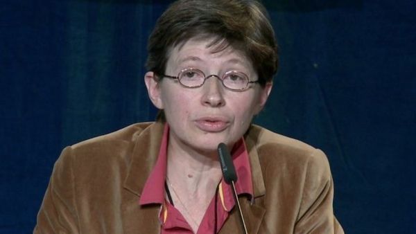 L’Église va-t-elle autoriser les femmes à prêcher pendant la messe ?