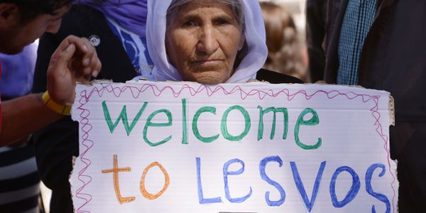 Echos de Lesbos visité par le pape François, le patriarche orthodoxe Bartholomeos et l’archevêque orthodoxe d’Athènes et de toute la Grèce, le Samedi 16 Avril 2016