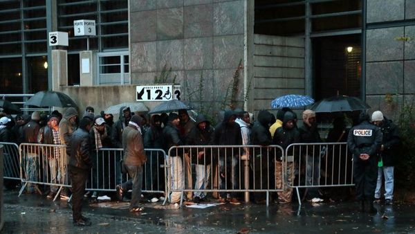 Réfugiés: à Paris, France Terre d'asile tonne contre l'engorgement du système