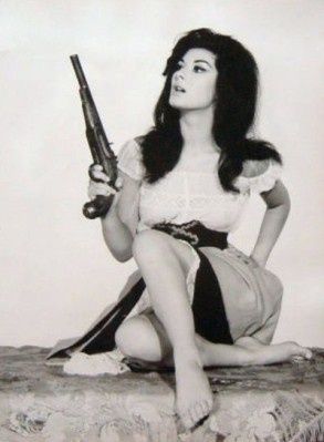 La pépée du jour n°3 : Edwige Fenech (1948-)