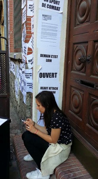 école des beaux-arts en lutte, une étudiante de 3éme année Isabelle Ernest — avec Isabelle Ernest.